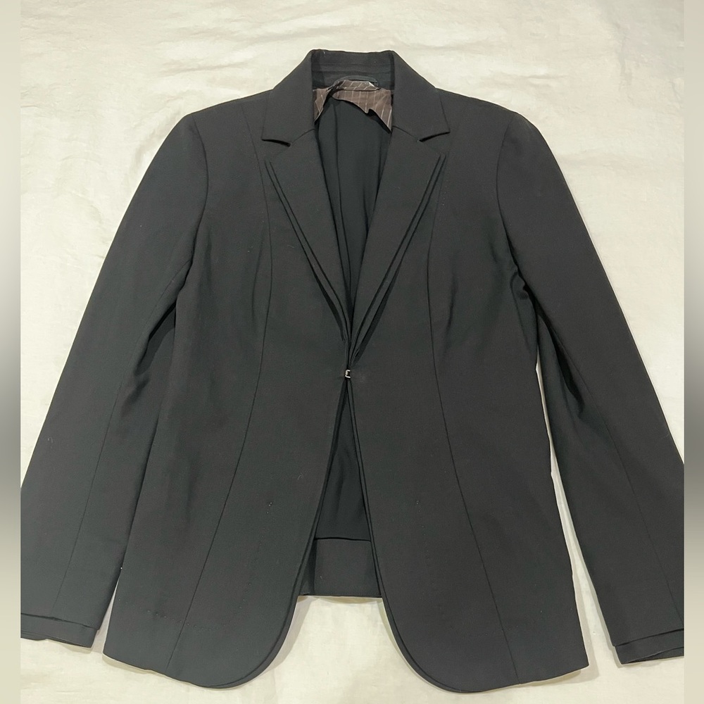 SportsMax Virgin wool black blazer. Made in Italy. Size 10 US